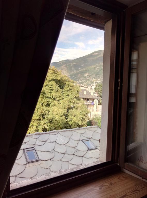 Maison Besenval Apartment Aosta Exterior photo